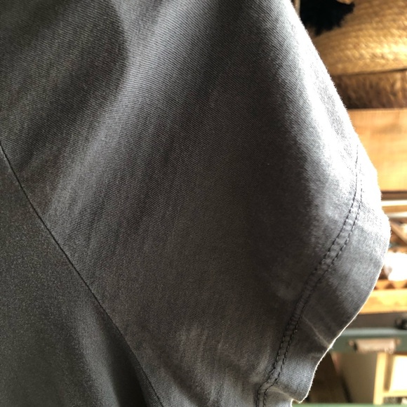 AC/DC graphic tee shirt - Picture 3 of 4